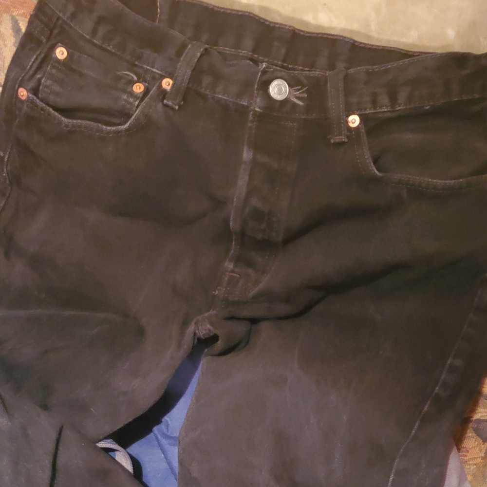 Levis